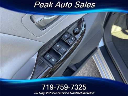 Used 2016 Toyota Sienna XLE Premium image 13