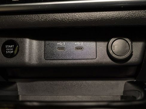 Certified 2025 Nissan Rogue SV image 16