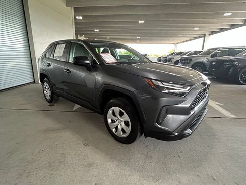 Used 2025 Toyota RAV4 LE FWD image 7