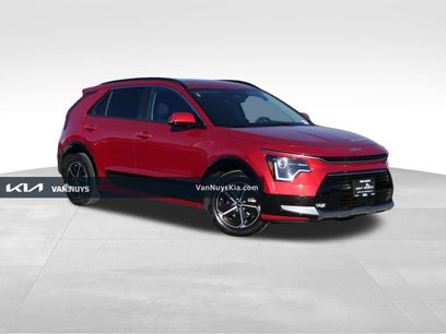 Used 2023 Kia Niro SX