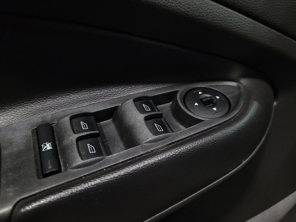 Used 2017 Ford Escape SE AWD/4WD image 27