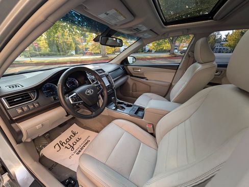 Used 2017 Toyota Camry XLE w/ Advanced Technology Package FWD image 8
