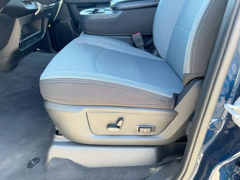 Used 2024 RAM 2500 Big Horn w/ Bed Utility Group image 13