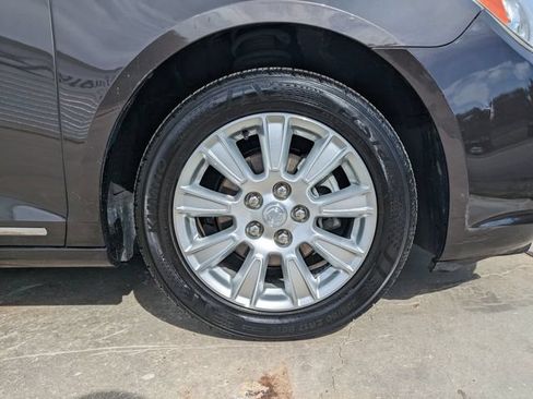 Used 2013 Buick LaCrosse Leather FWD image 11