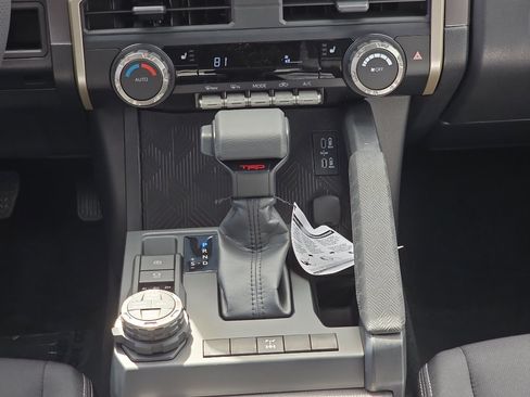 New 2026 Toyota Tacoma TRD Off-Road AWD/4WD image 22