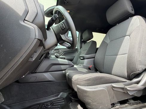 Used 2024 Chevrolet Colorado Trail Boss w/ Advanced Trailering Package AWD/4WD image 6