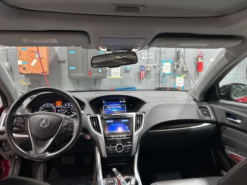 Used 2017 Acura TLX V6 image 20
