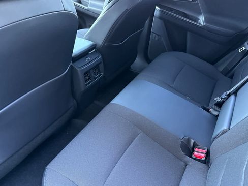 New 2026 Subaru Uncharted Premium FWD image 11