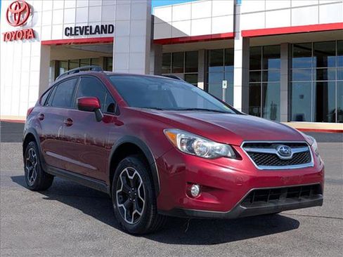 Used 2015 Subaru Crosstrek 2.0i Premium w/ Moonroof Package image 2