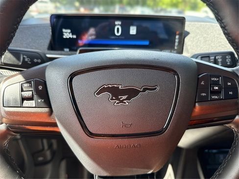 Certified 2021 Ford Mustang Mach-E Premium image 18