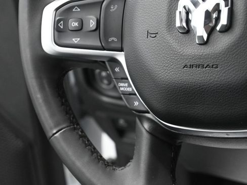 Used 2025 RAM 1500 Big Horn AWD/4WD image 34