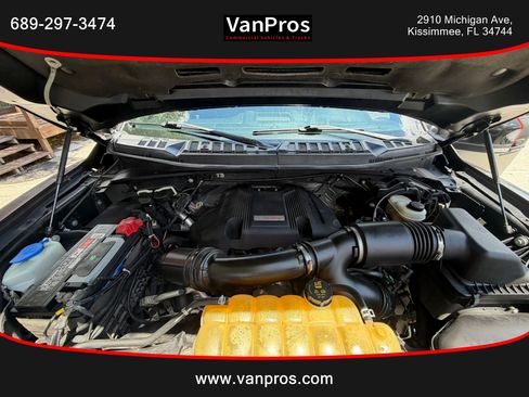Used 2017 Ford F150 Raptor w/ Equipment Group 802A Luxury AWD/4WD image 18