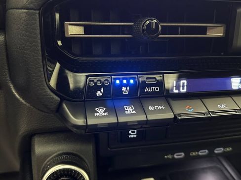 Certified 2024 Toyota Land Cruiser w/ Premium Package AWD/4WD image 30