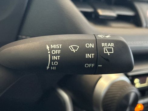 Used 2025 Toyota RAV4 LE image 40