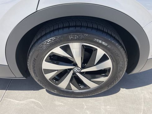 Used 2023 Volkswagen ID.4 Pro image 52