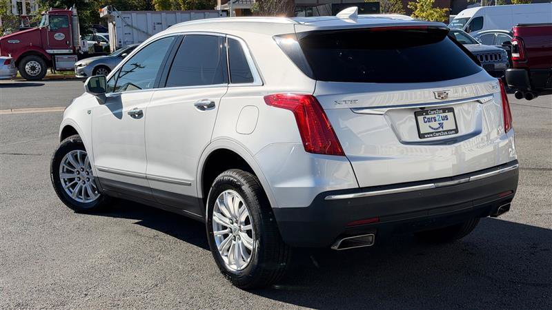 Used 2019 Cadillac XT5 FWD image 4
