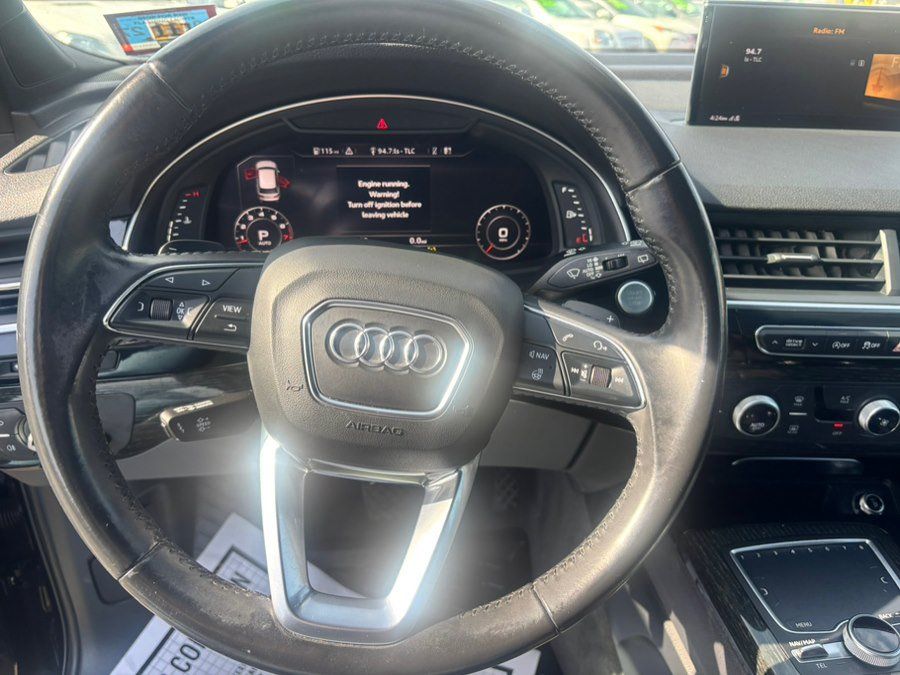 Used 2017 Audi Q7 3.0T Premium Plus AWD/4WD image 21