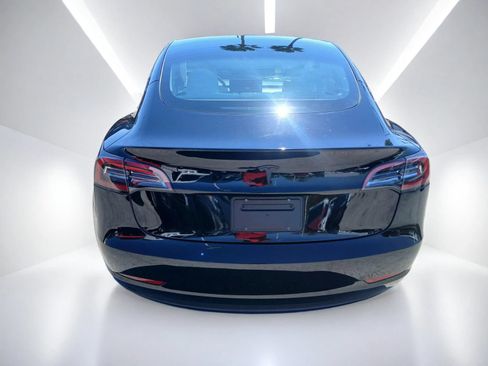 Used 2023 Tesla Model 3 Standard Range RWD image 5