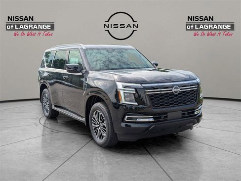 New 2025 Nissan Armada SL image 3