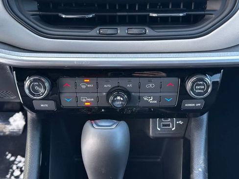 New 2026 Jeep Compass Limited image 16