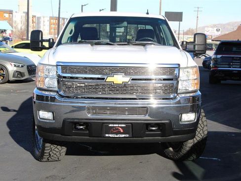 Used 2012 Chevrolet Silverado 2500 LTZ w/ LTZ Plus Package image 4