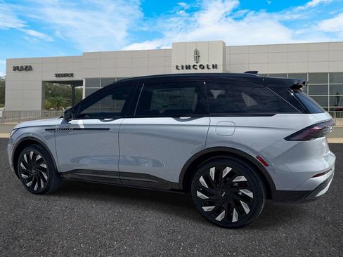 New 2026 Lincoln Nautilus Reserve w/ Jet Appearance Package AWD/4WD image 5