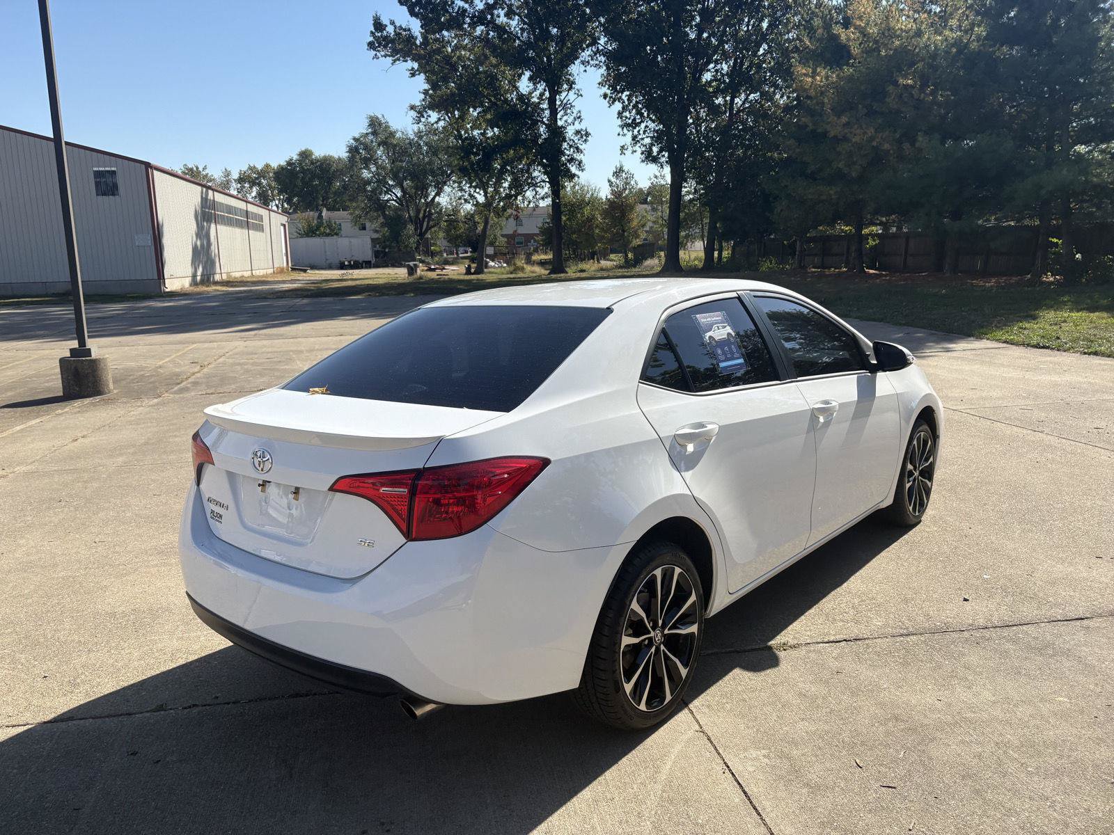Used 2019 Toyota Corolla SE FWD image 23