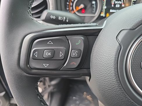 New 2026 Jeep Gladiator Sport image 25