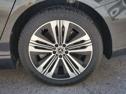 Used 2022 Mercedes-Benz EQS 450+ Sedan image 35