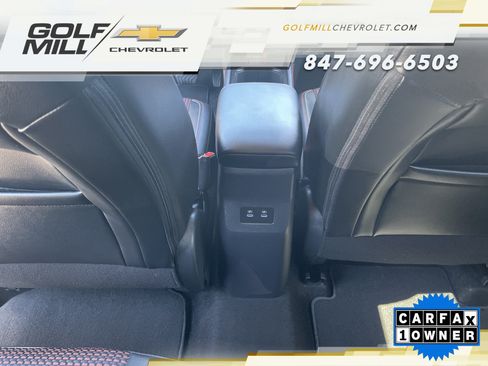 Used 2025 Nissan Kicks SR AWD/4WD image 28
