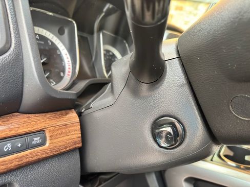 Used 2017 Nissan Titan Platinum Reserve image 29