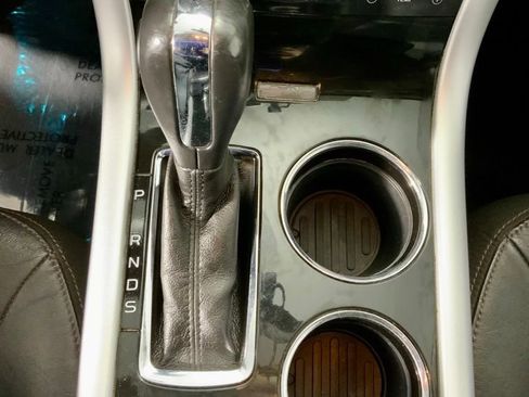 Used 2013 Ford Edge Limited image 25