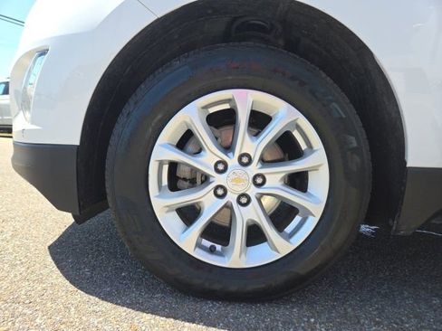 Used 2018 Chevrolet Equinox LT AWD/4WD image 21