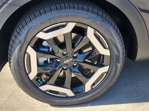 New 2025 Kia Telluride EX image 8