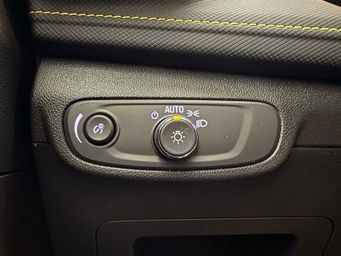 New 2026 Chevrolet TrailBlazer ACTIV w/ Convenience Package FWD image 24
