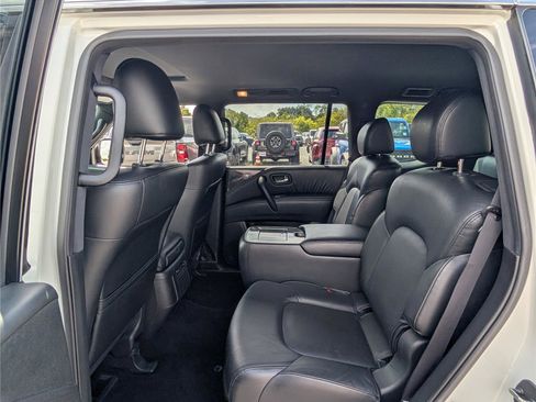 Used 2023 Nissan Armada SL w/ Midnight Edition Package image 15