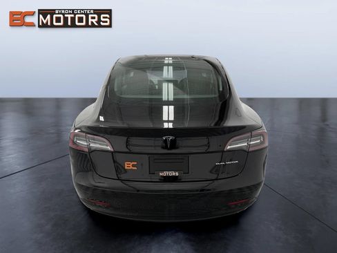 Used 2020 Tesla Model 3 Long Range AWD/4WD image 5