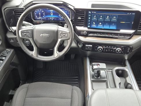 Used 2023 Chevrolet Silverado 1500 RST w/ Z71 Off-Road Package image 28