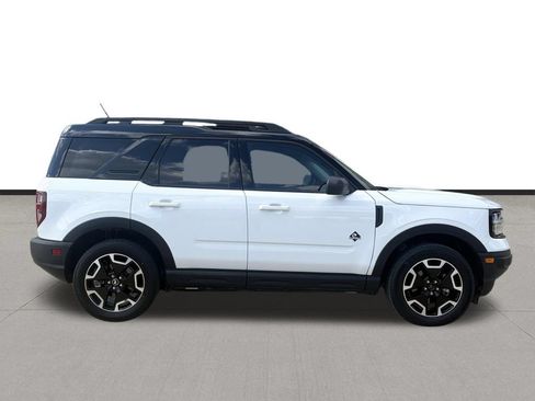 Used 2024 Ford Bronco Sport Outer Banks w/ Tech Package AWD/4WD image 4