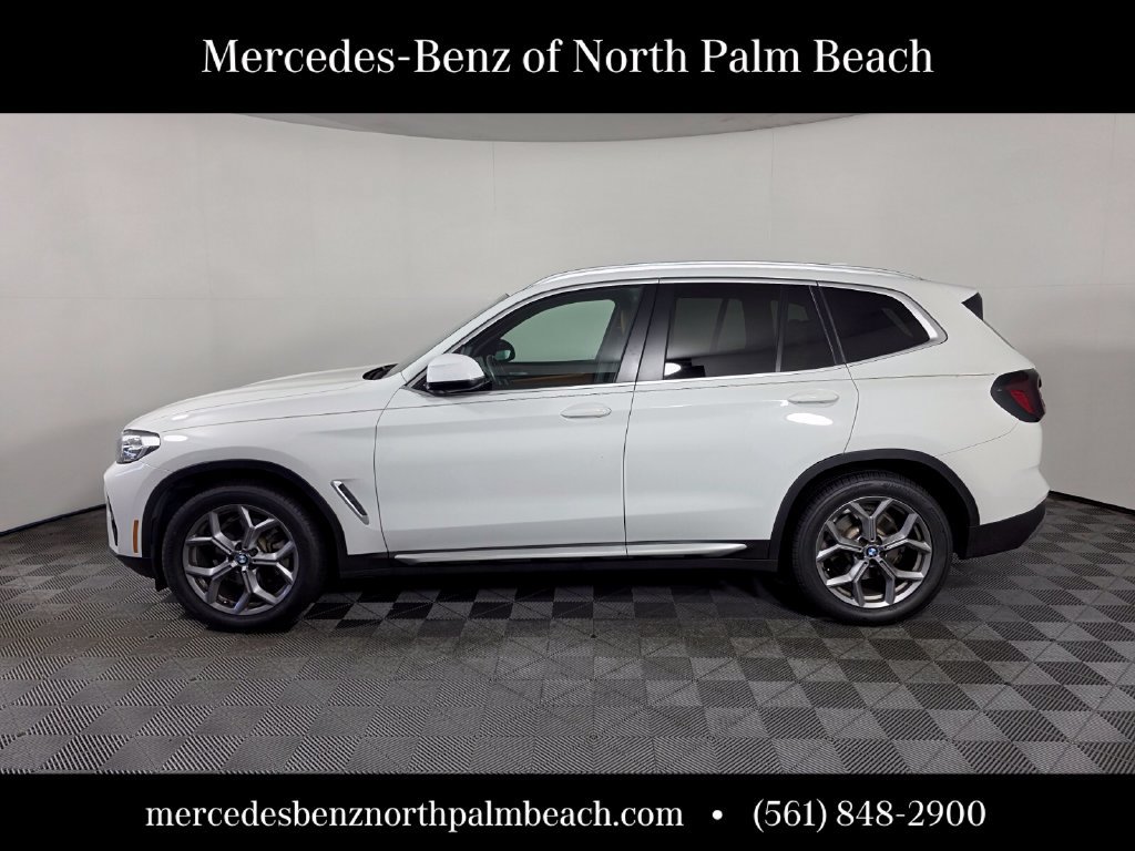 Used 2023 BMW X3 sDrive30i w/ Premium Package RWD image 3