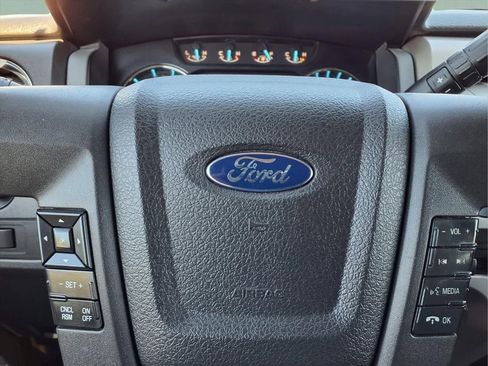Used 2011 Ford F150 XLT w/ XLT Chrome Pkg AWD/4WD image 24