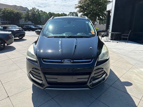 Used 2014 Ford Escape Titanium FWD image 2
