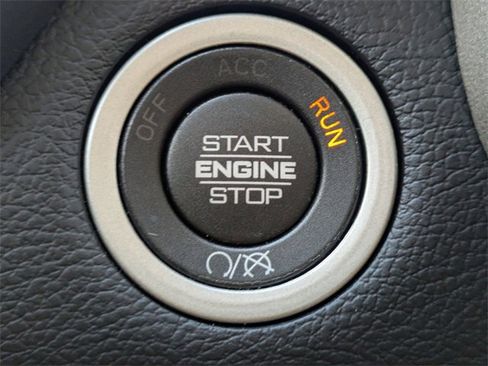 Used 2023 RAM 3500 Laramie image 34