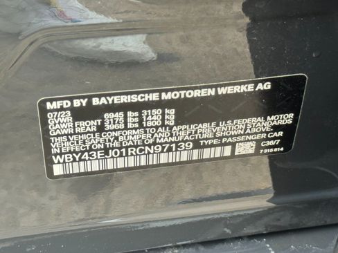 Used 2024 BMW i7 eDrive50 w/ M Sport Package RWD image 62