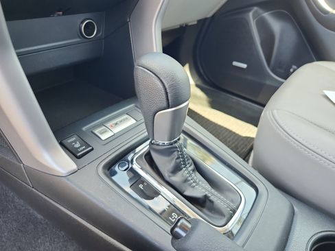 Used 2015 Subaru Forester 2.5i Touring w/ Eyesight & Navigation System AWD/4WD image 14