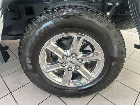 Used 2025 Ford F150 XLT w/ Equipment Group 301A Standard image 19