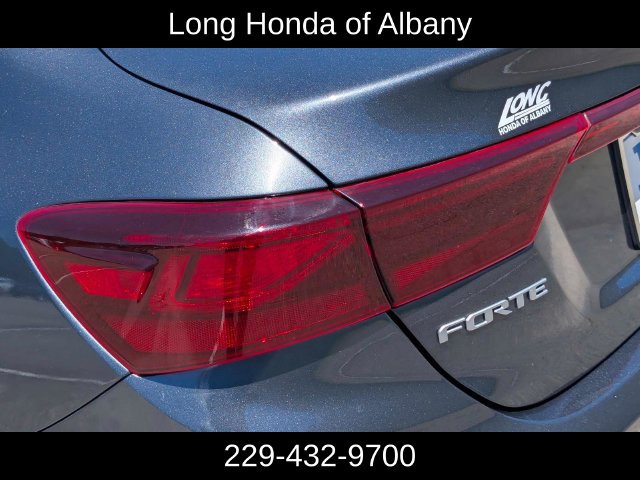 Used 2024 Kia Forte LXS FWD image 9
