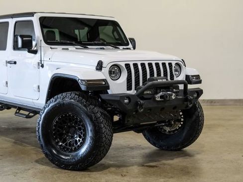 Used 2023 Jeep Gladiator Sport AWD/4WD image 24