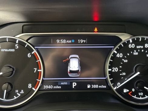 Certified 2026 Nissan Rogue SV image 27