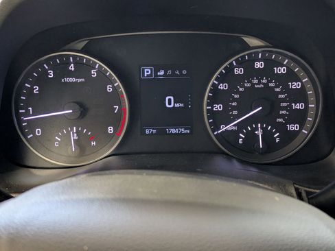 Used 2018 Hyundai Elantra SEL image 17